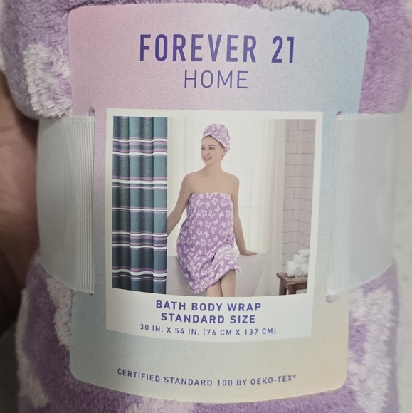 Forever 21 Other - Forever 21 Home Purple Bath Body Wrap